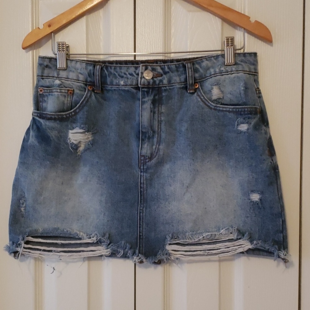 Forever 21 denim mini skirt